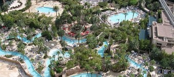 ! Awesome STRIP View Penthouse w/ MGM resort access • No Resort Fees!