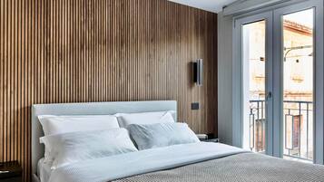 2 Schlafzimmer, Zimmersafe, Schreibtisch, Bügeleisen/Bügelbrett