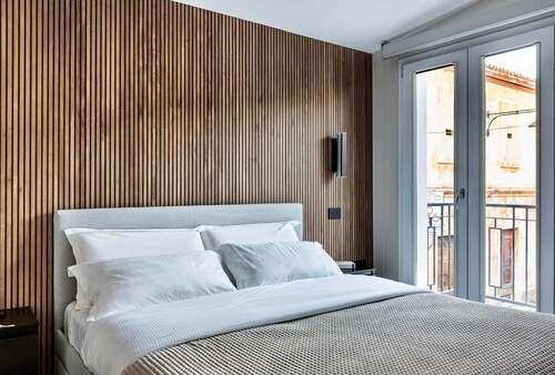 Luxurious, Fully Renovated 2BR Townhouse with Terrace in Central Olbia.