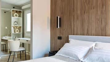 2 chambres, coffres-forts dans les chambres, bureau