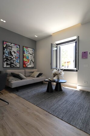 Smart-TV, Stereoanlage