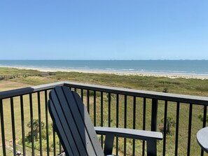 Property grounds - Beachfront Studio Fantastic Gulf Views! (Galveston)