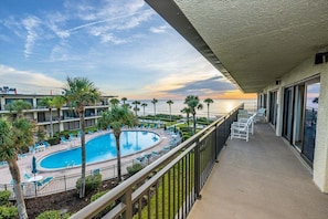 Property grounds - Island Oasis at Ocean House 318 (St. Augustine)