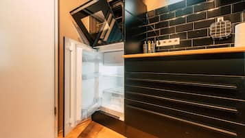 *City* Studio with Kitchen | 私人廚房 | 大型冰箱、微波爐、烤箱、爐台