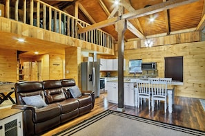TV, fireplace, table football - This Amazing home has lots to offer! wonderful hot-tub , pool table & seclusion (Townsend)