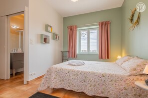 3 bedrooms, internet