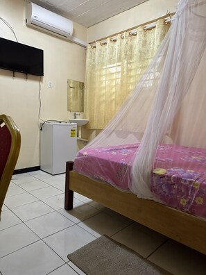 Standard Double Room, 1 Bedroom | Desk, laptop workspace, free WiFi