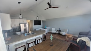 Interior - Discover the Best of Missoula: Centrally Located Townhome With Private Backyard (Missoula)
