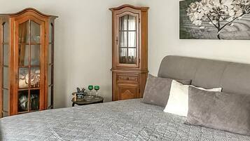 3 dormitoris, wifi gratuïta i roba de llit