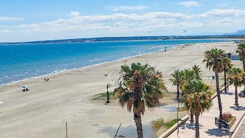 Vlak bij het strand
