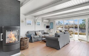 Tv och eldstad