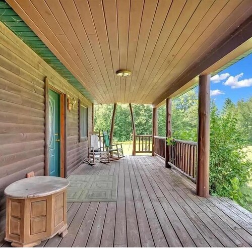 Phantom Pines Lodge | 3-Story, Private Golf Course View