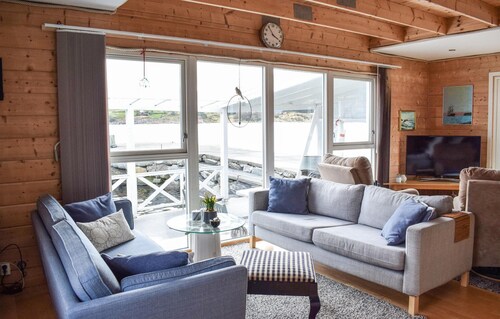 Nice home in Bokn with house sea view