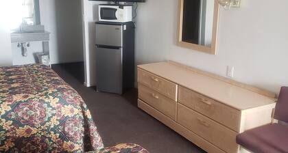camlot inn motel