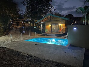 Udendørs pool