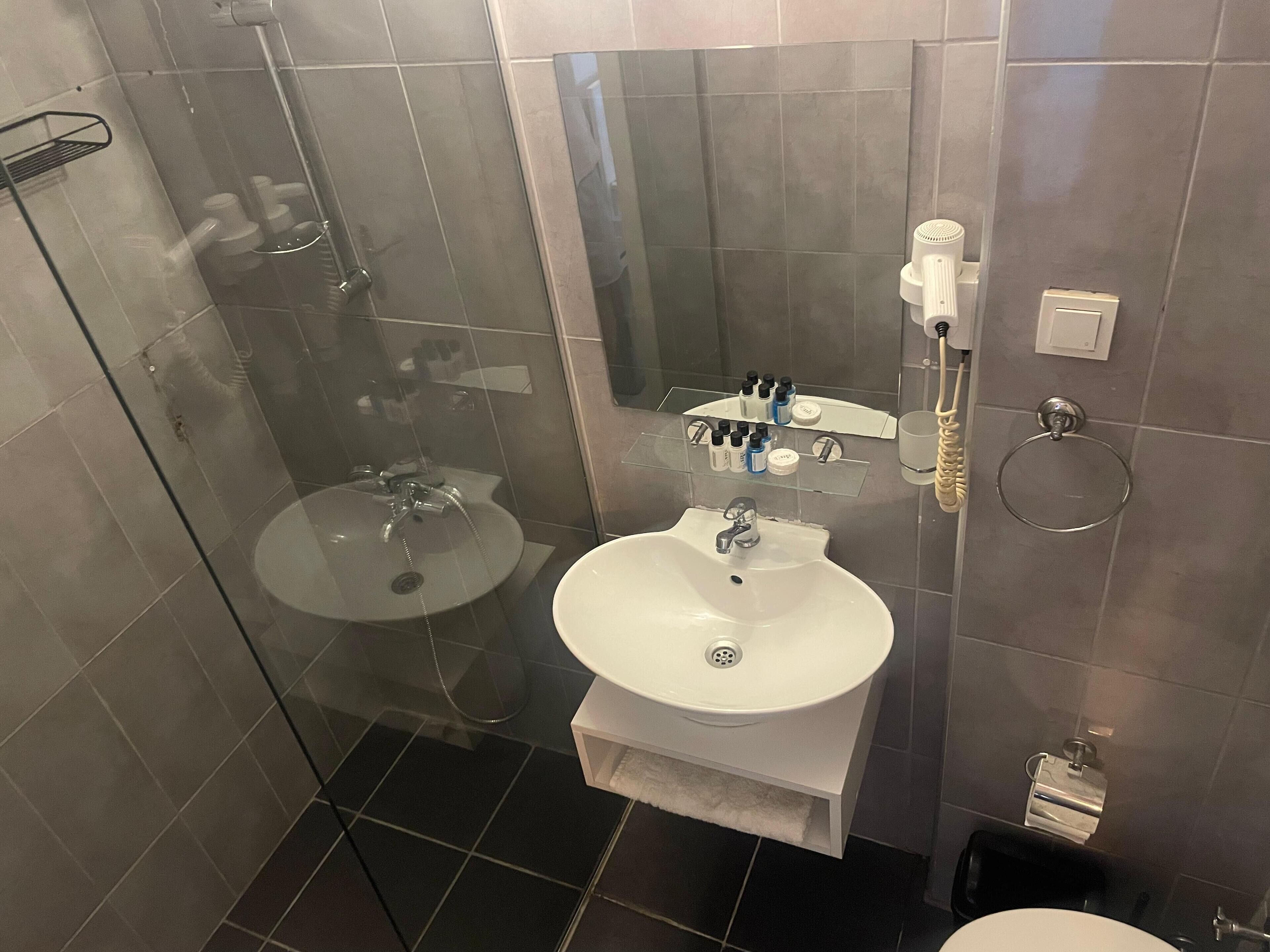 Foto - Tosunpasa Cafe Otel