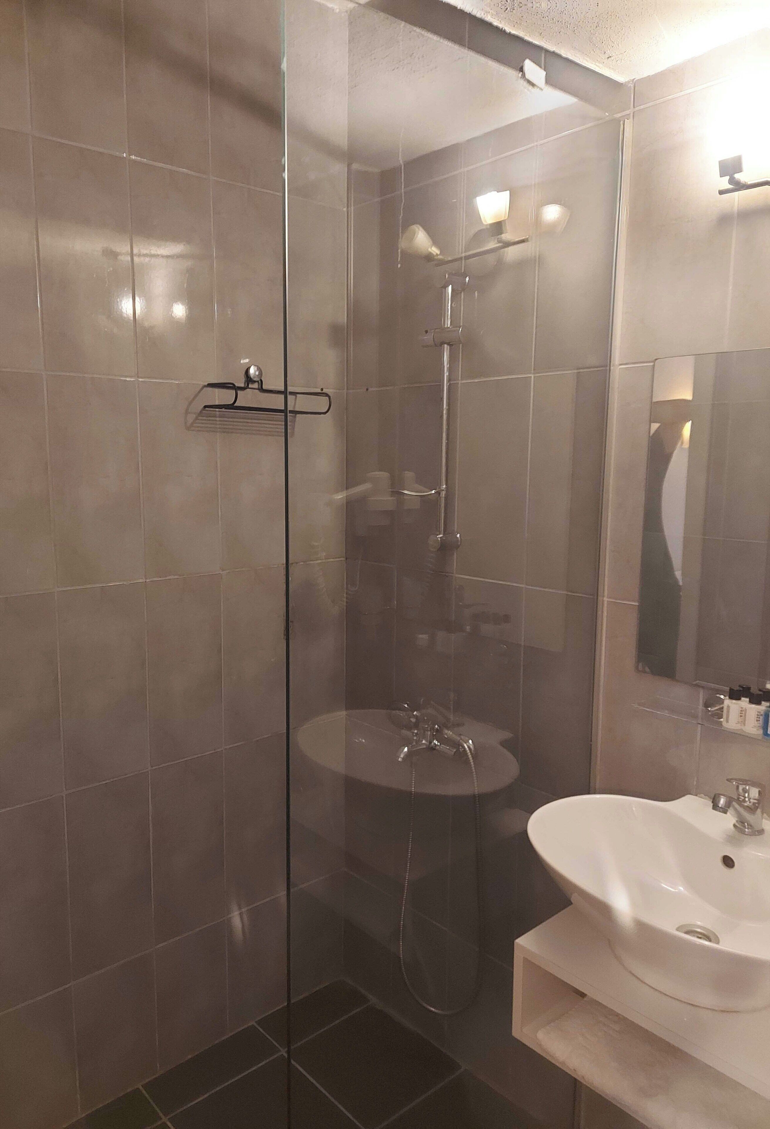 Foto - Tosunpasa Cafe Otel