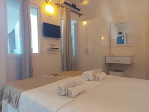 基本雙人房 | 免費 Wi-Fi、床單