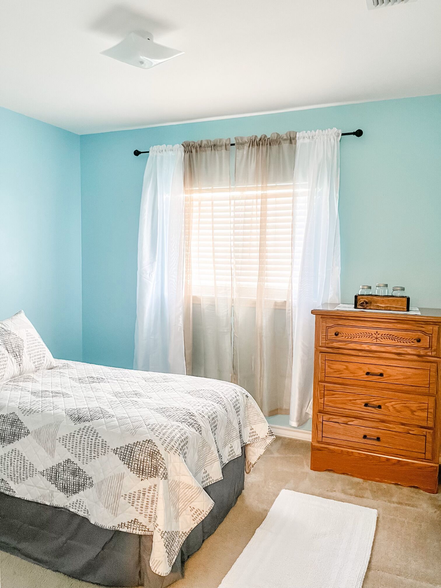 Cozy Home with Beautiful Sunsets