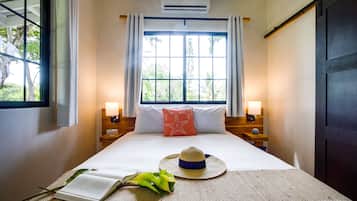 Deluxe Single Room | Egyptian cotton sheets, premium bedding, down duvets, memory-foam beds