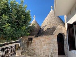 트래디셔널룸 | 오리/거위털 이불, 메모리폼 침대, 미니바, 객실 내 금고