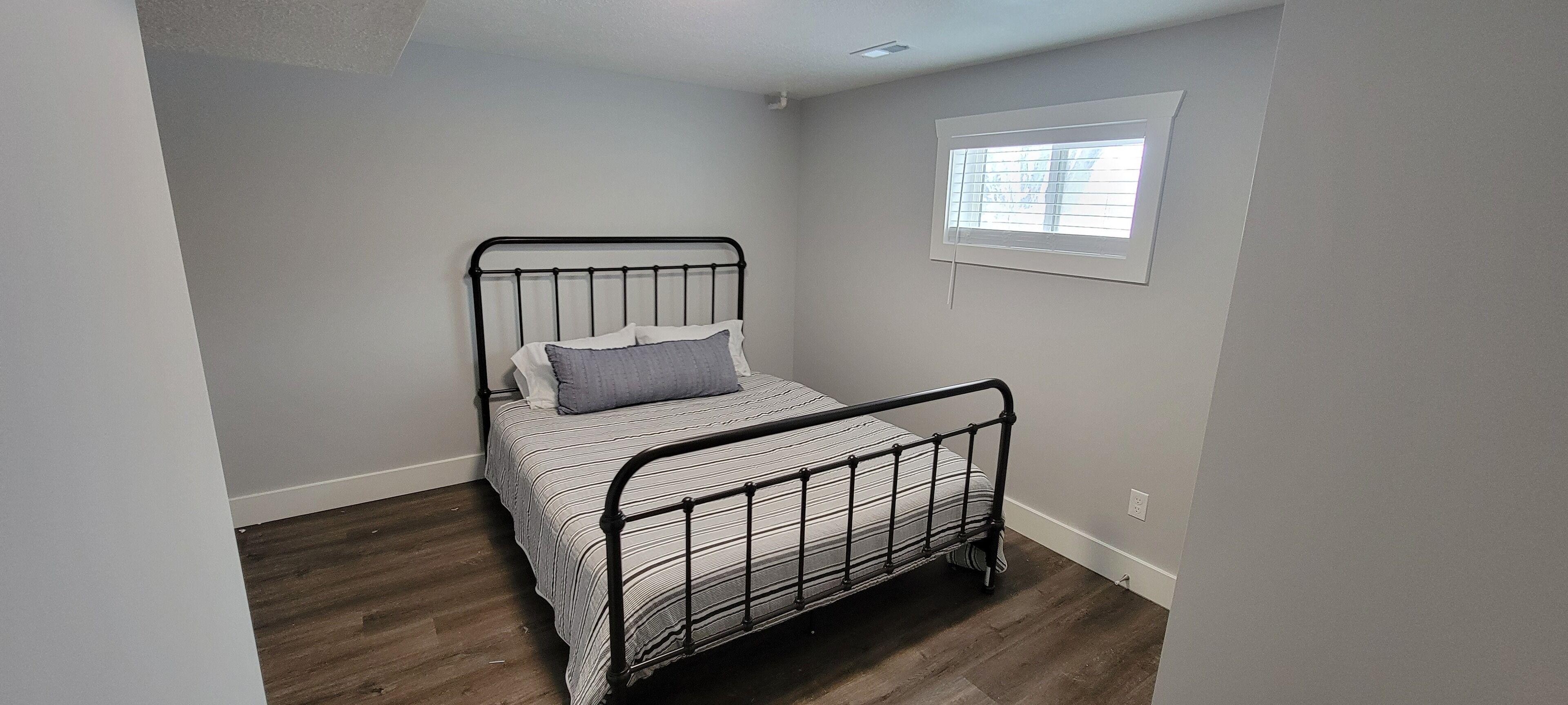 Entire Home Close to USU