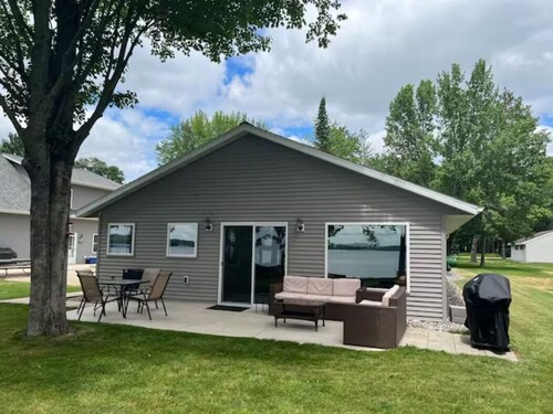 The Noquebay Hideaway