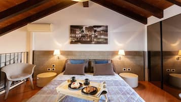 2 bedrooms, soundproofing, iron/ironing board, free WiFi