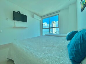 1 camera, Wi-Fi, lenzuola