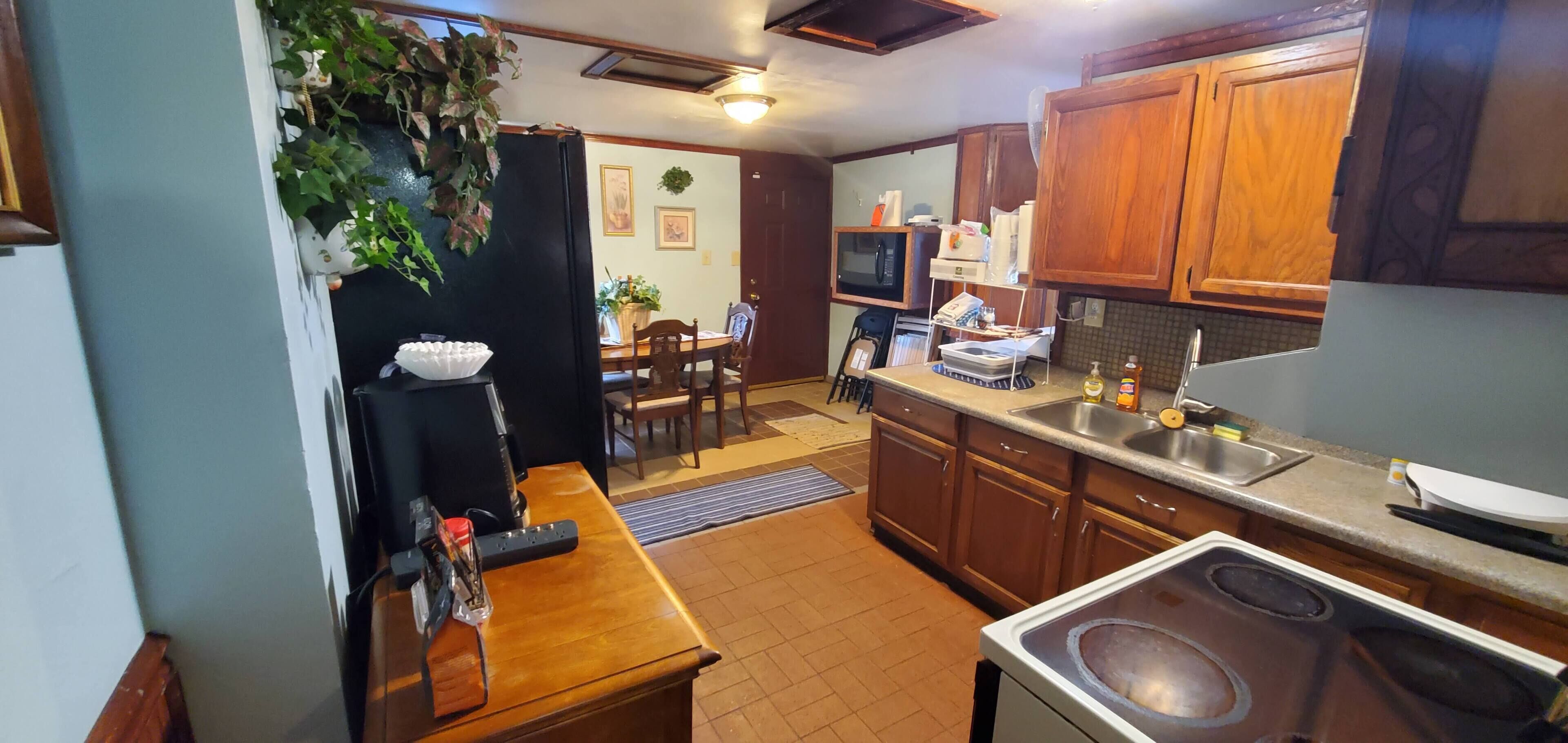 Beautiful Spacious Family Duplex Home Close to Downtown Indianapolis