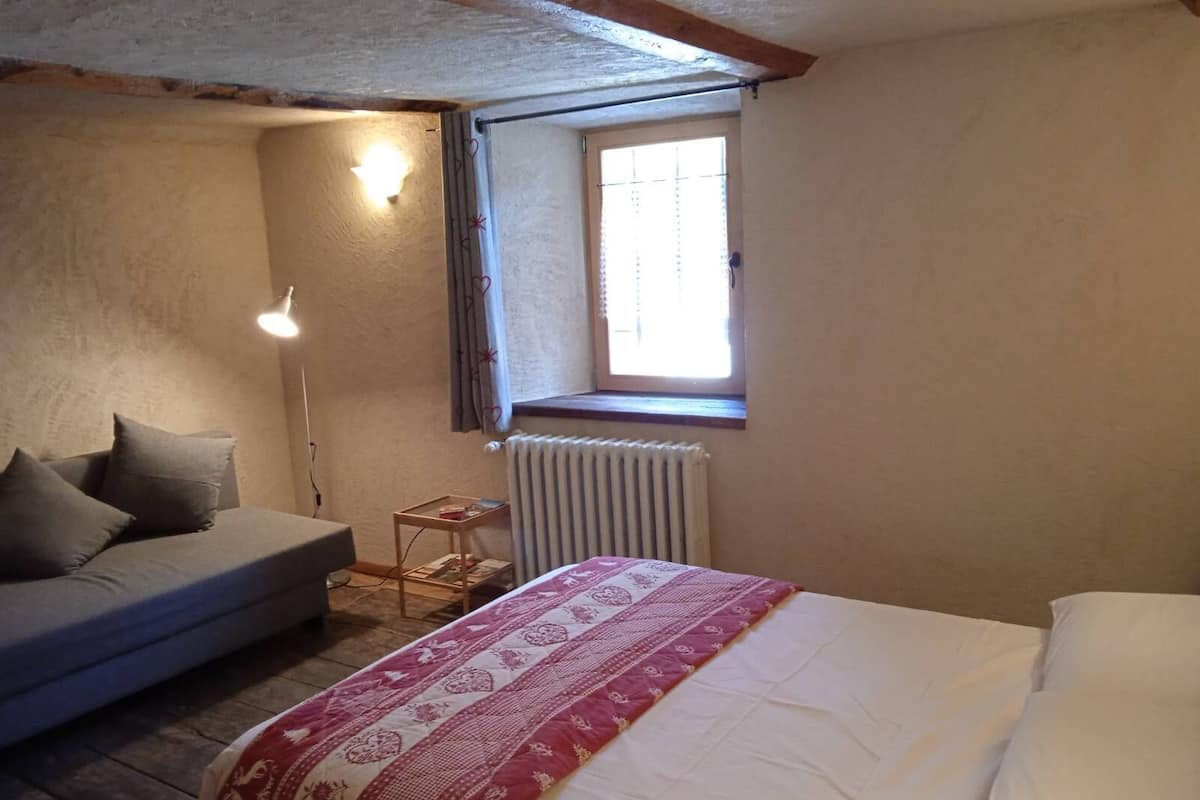 Comfort tweepersoonskamer | 1 slaapkamer, wifi, beddengoed