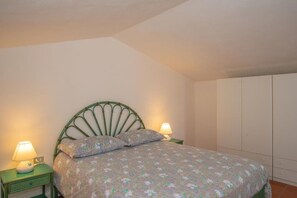 2 室のベッドルーム、インターネット