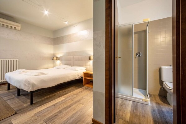 2 camere, ferro/asse da stiro, Wi-Fi, lenzuola