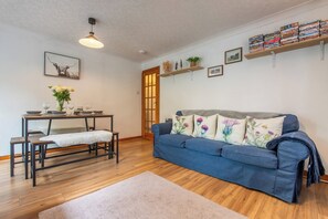 Smart-TV, Netflix, Bücher, Streaming-Dienste