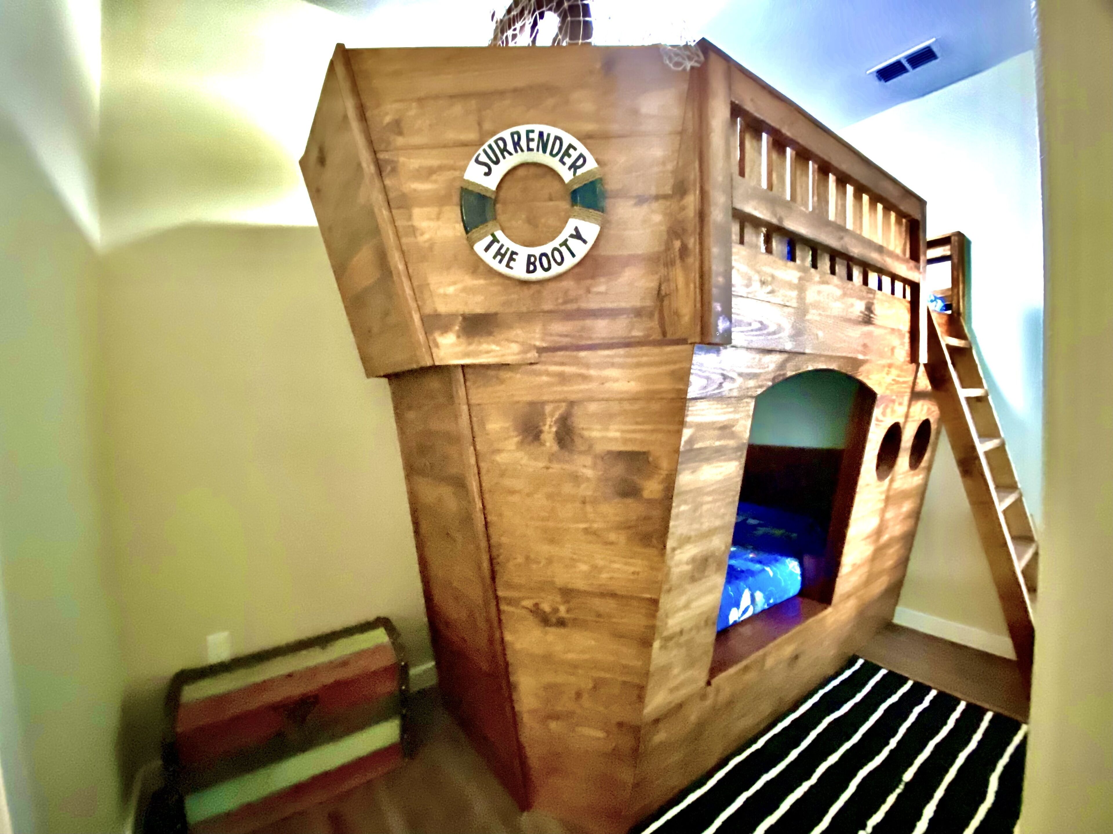 Pirate's Hook - New Smuggler's Cove 2/2 Townhome