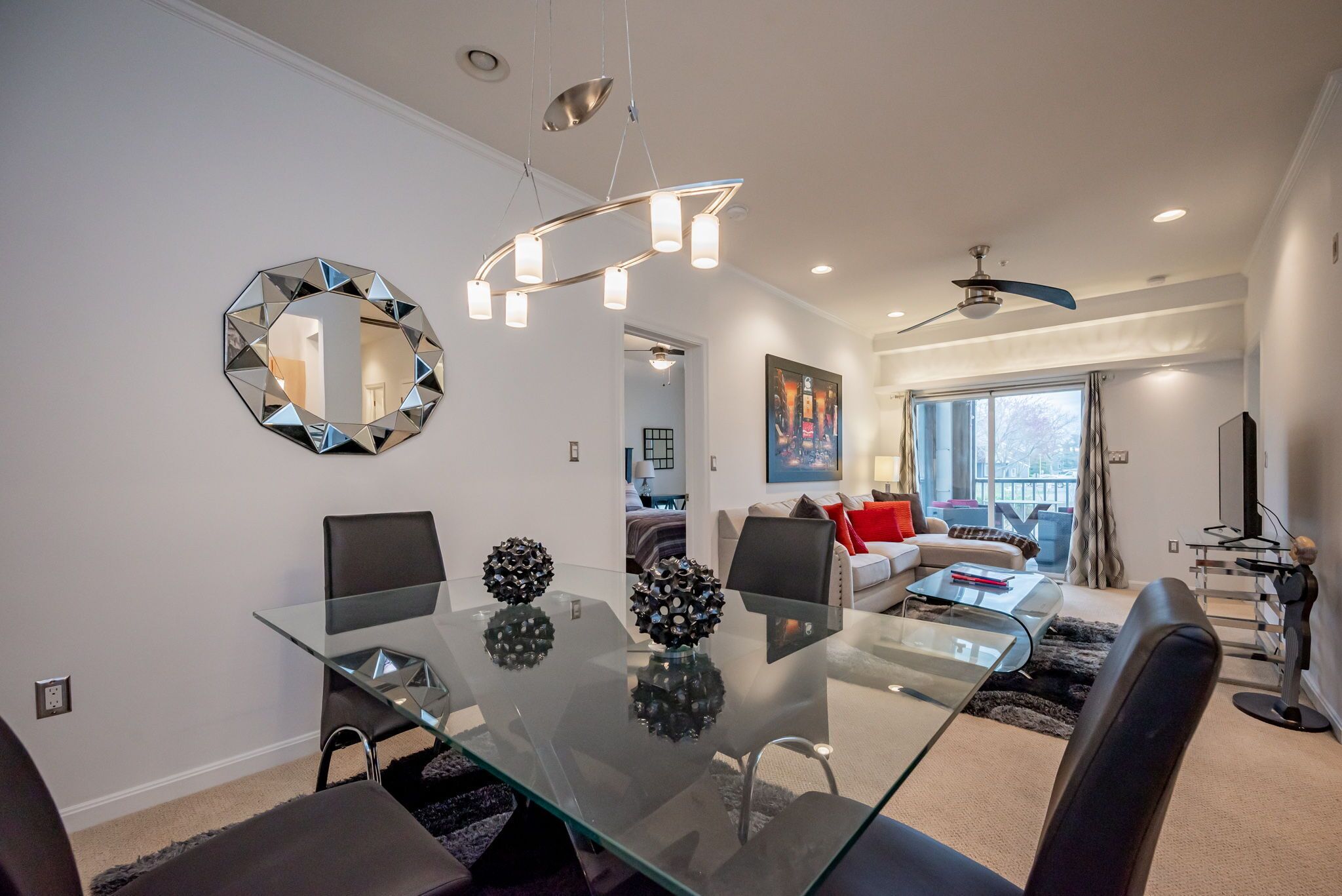 Located just 1 mile to Rehoboth Beach!