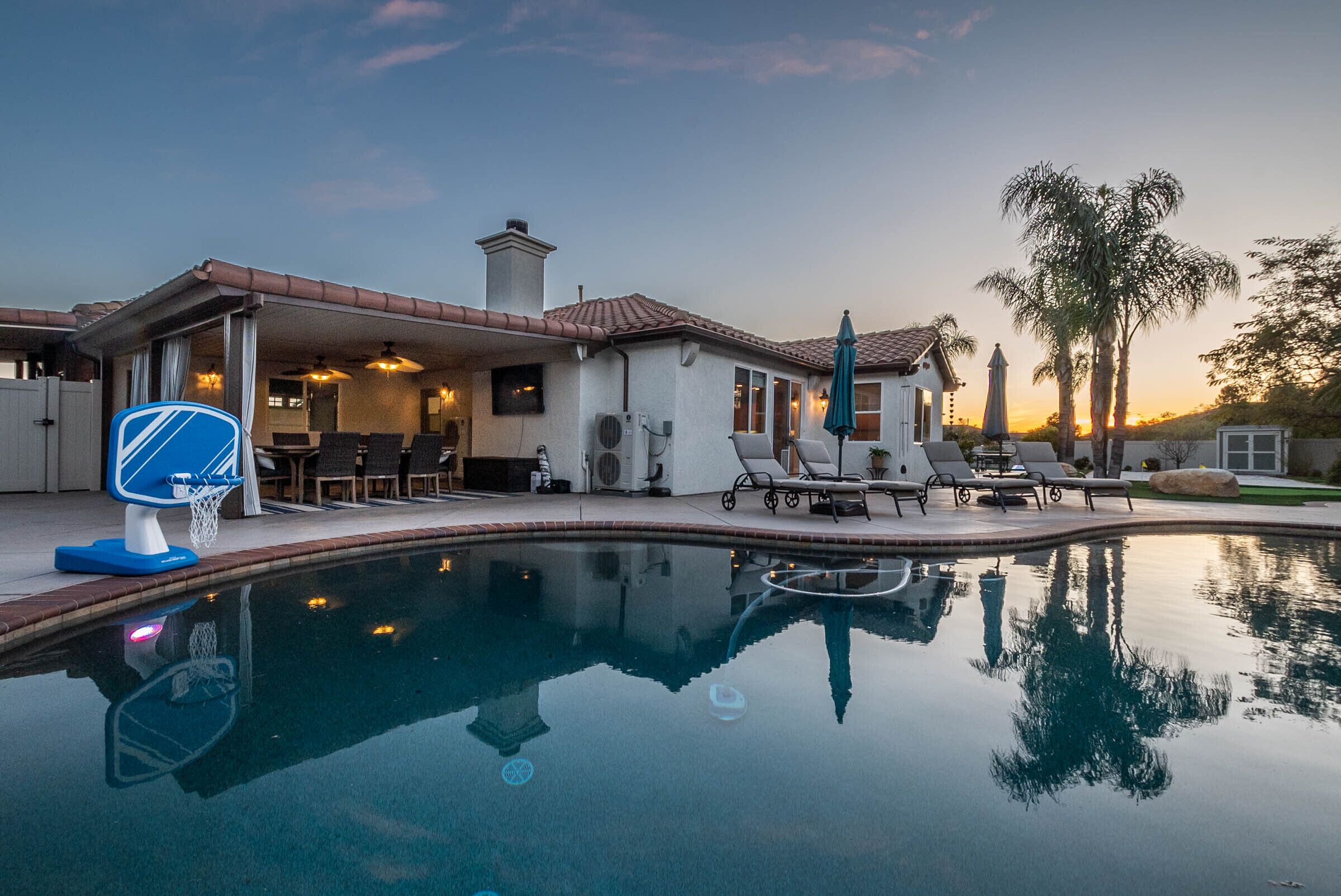 Outdoor pool, a heated pool