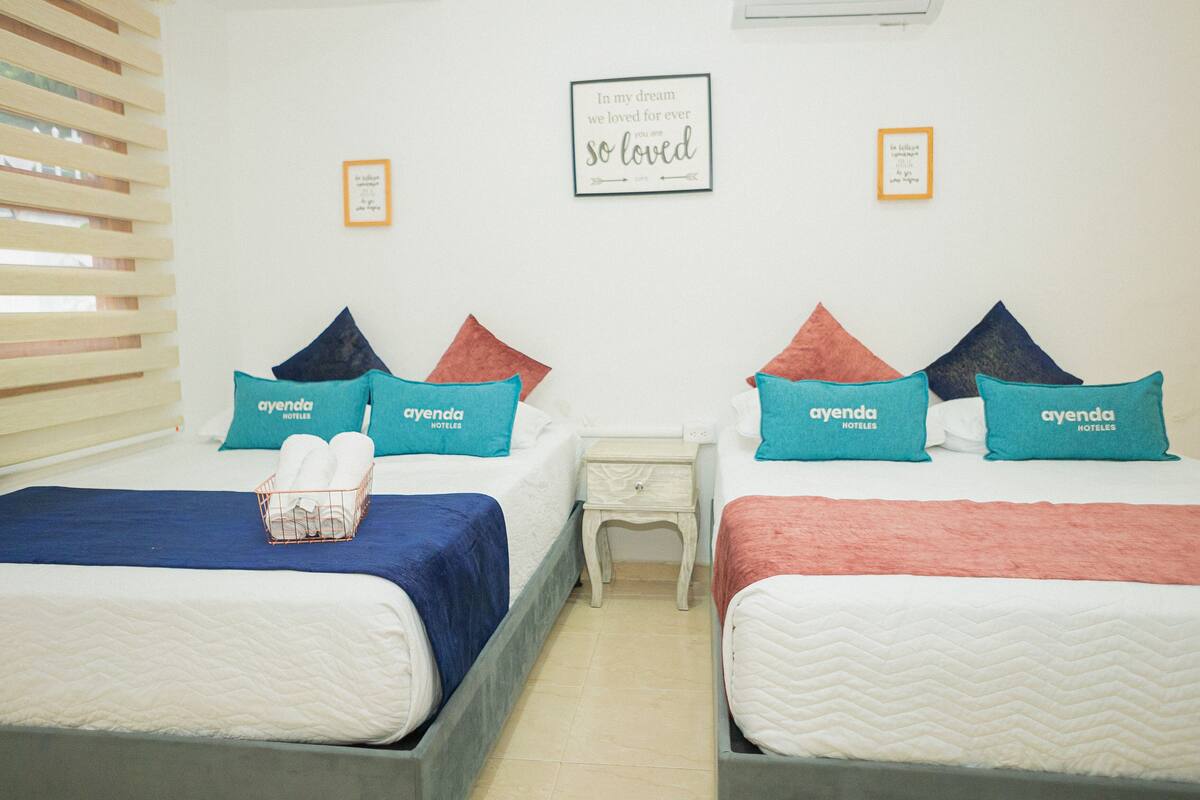 ห้องสแตนดาร์ดสำหรับสี่ท่าน | ตู้นิรภัยในห้องพัก, Wi-Fi ฟรี, ผ้าปูที่นอน