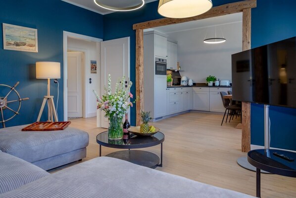 Imagen sin descripción, 1 de 28, botón