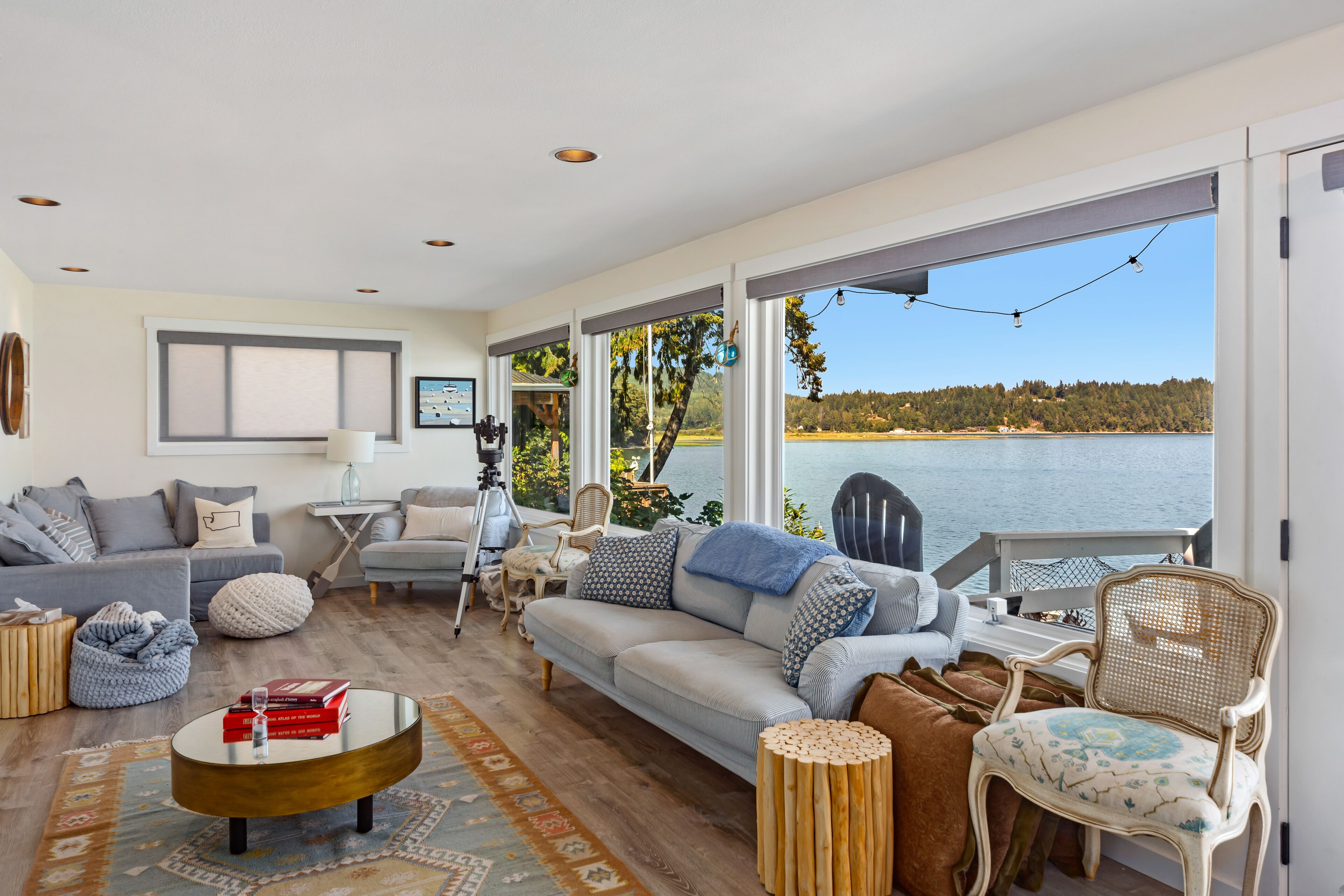 Waterfront Spectacular in Brinnon WA