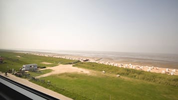 Utsikt mot strand/hav