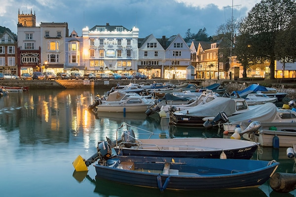 Marina