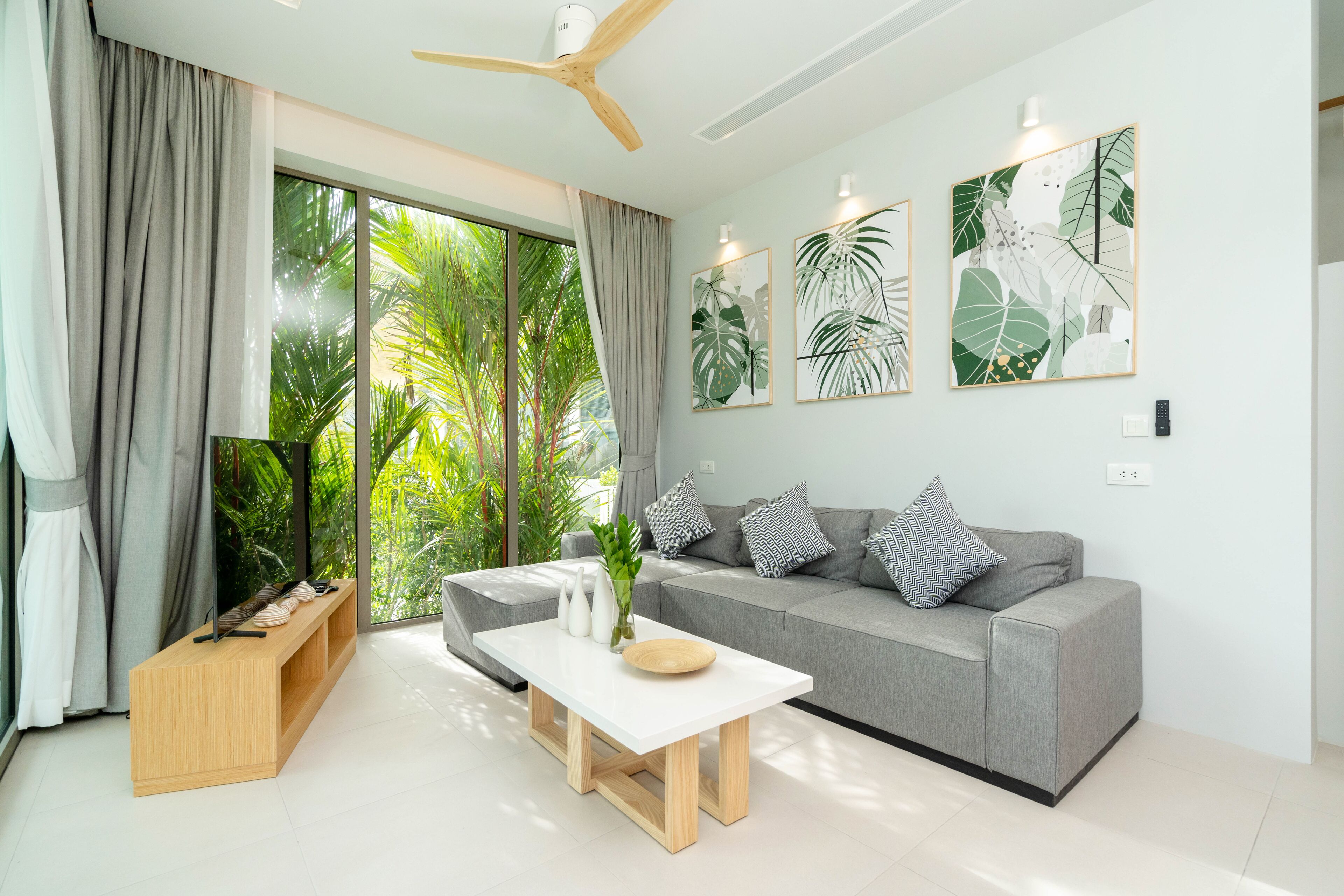 Himmapana Hills - 2 Bedroom Villa | リビング エリア | 43 cmのLED テレビ (ケーブル放送視聴可)、テレビ