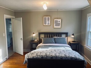 4 camere, una scrivania, ferro/asse da stiro, Wi-Fi