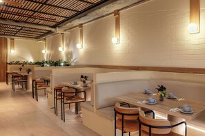 Se sirven desayunos, almuerzos y cenas