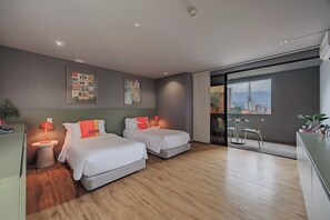 Deluxe Twin Room, City View | Premium bedding, in-room safe, blackout drapes, soundproofing - Loma, Medellin, a Tribute Portfolio Hotel (Medellín)