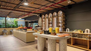 Daily buffet breakfast (COP 88000 per person)