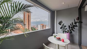 Habitación doble Deluxe | 1 habitación y ropa de cama de alta calidad