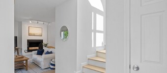 Walk to Newport, 1st & 2nd Beaches, & Cliff Walk from this Newly Redone Home