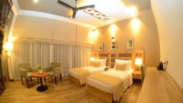 Egyptian cotton sheets, premium bedding, memory-foam beds, in-room safe